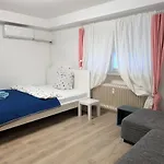 With Ac, Full Kitchen, Self Check In, Parking, 8 Min To Sap Campus, Wi Fi