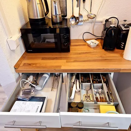 아파트 With Ac, Full Kitchen, Self Check In, Parking, 8 Min To Sap Campus, Wi Fi 왈도르프
