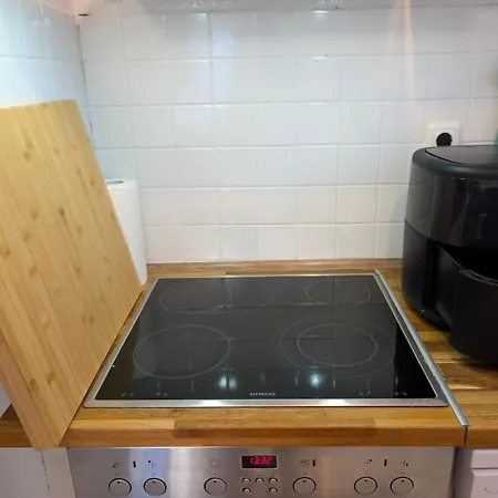 With Ac, Full Kitchen, Self Check In, Parking, 8 Min To Sap Campus, Wi Fi Walldorf (Baden-Wurttemberg)